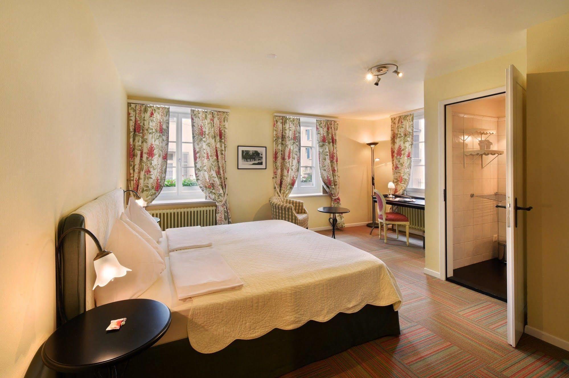 Romantik Hotel Schwan Horgen Exteriör bild